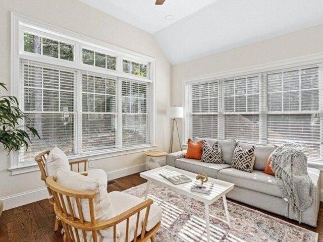 House for sale in Kingston, Massachusetts