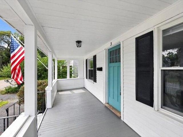 House for sale in Kingston, Massachusetts