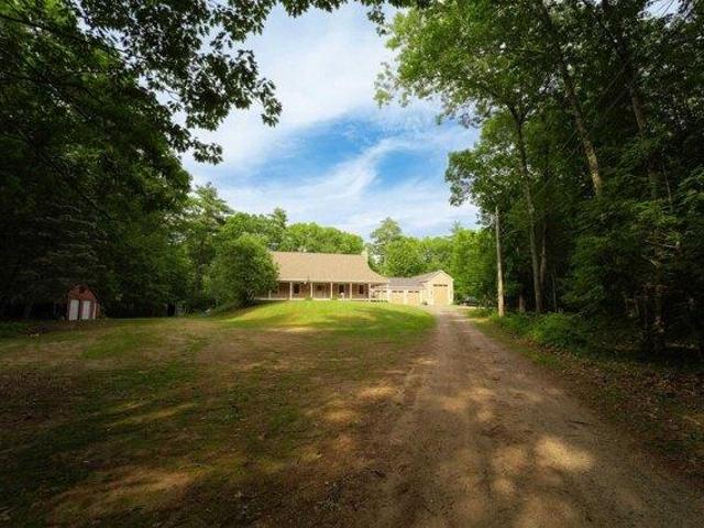 House for sale in New Hampshire