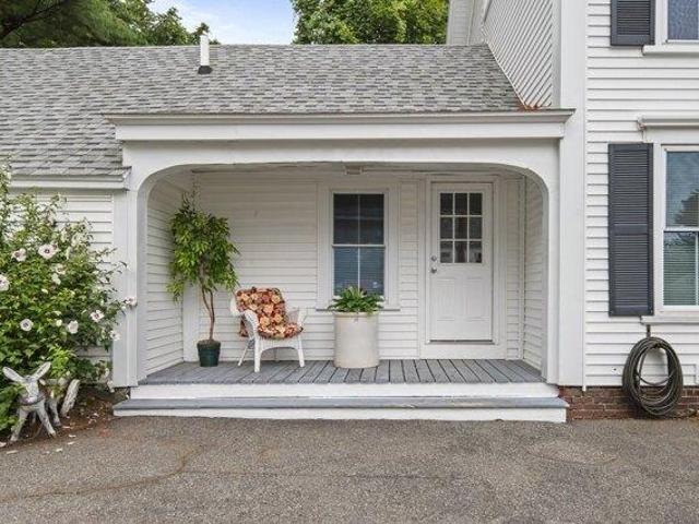 House for sale in New Hampshire