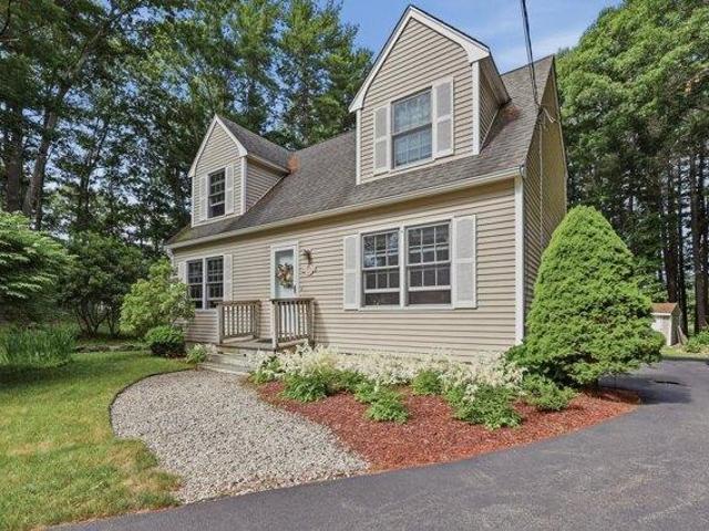 House for sale in Kittery, Maine