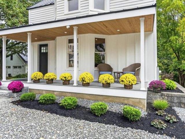 House for sale in Kittery Foreside, Kittery