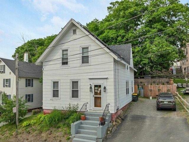 House for sale in New Hampshire