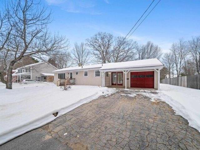 House for sale in New Hampshire