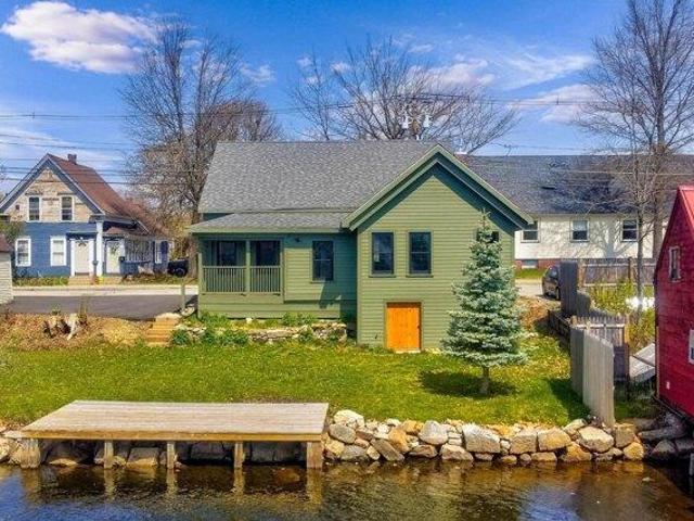 House for sale in New Hampshire