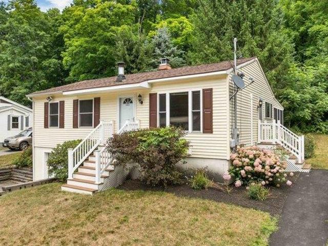 House for sale in New Hampshire