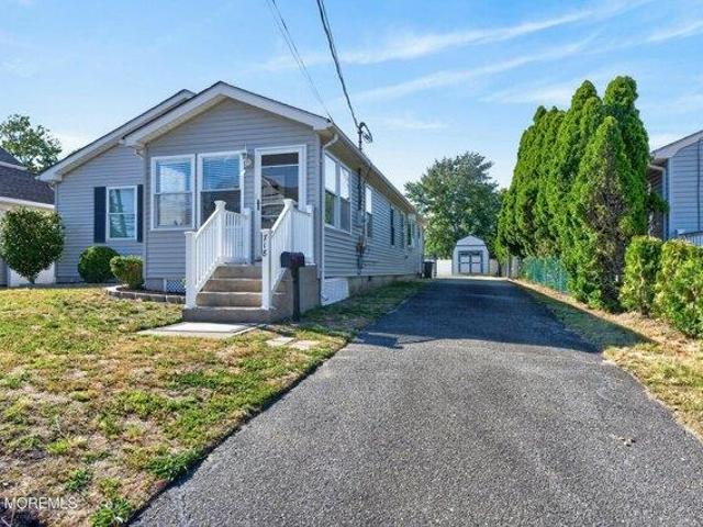 House for sale in Monmouth, New Jersey
