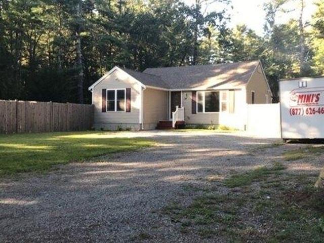 House for sale in Lakeville, Massachusetts