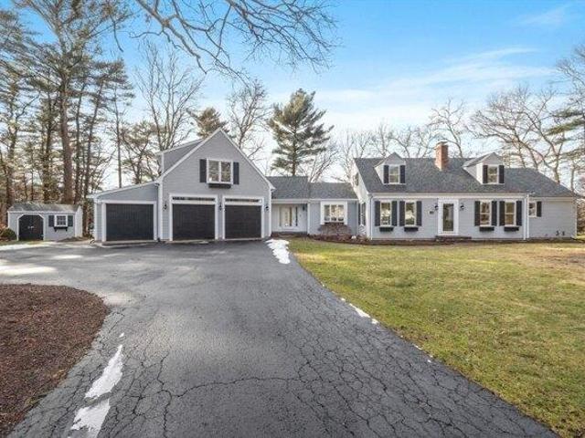 House for sale in Lakeville, Massachusetts
