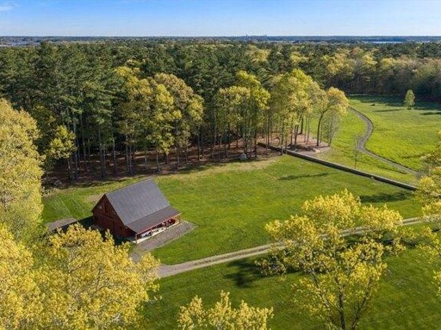 House for sale in Lakeville, Massachusetts