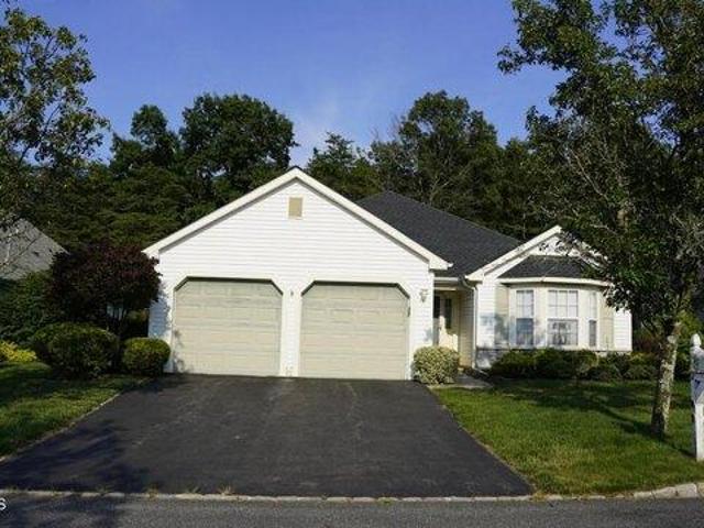 House for sale in Lakewood, New Jersey