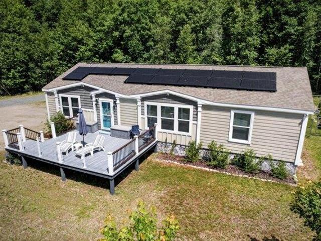 House for sale in Maine