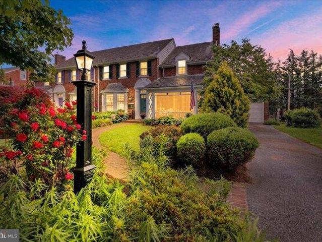 House for sale in Eden, Pennsylvania