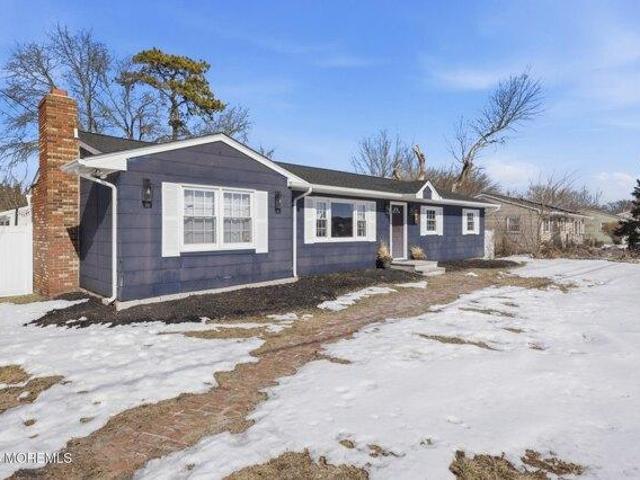 House for sale in Lanoka Harbor, New Jersey