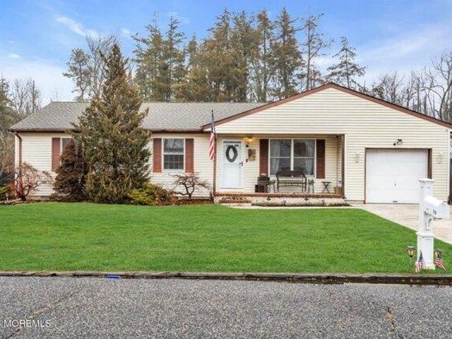 House for sale in Lanoka Harbor, New Jersey