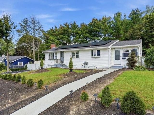 House for sale in Lawrence, Massachusetts