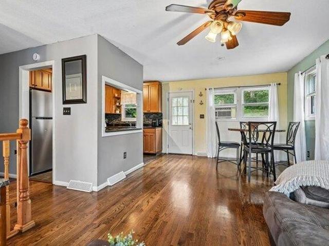 House for sale in Mount Vernon Park, Lawrence