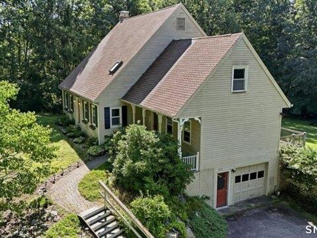 House for sale in Lebanon, Southeastern Connecticut Planning Region