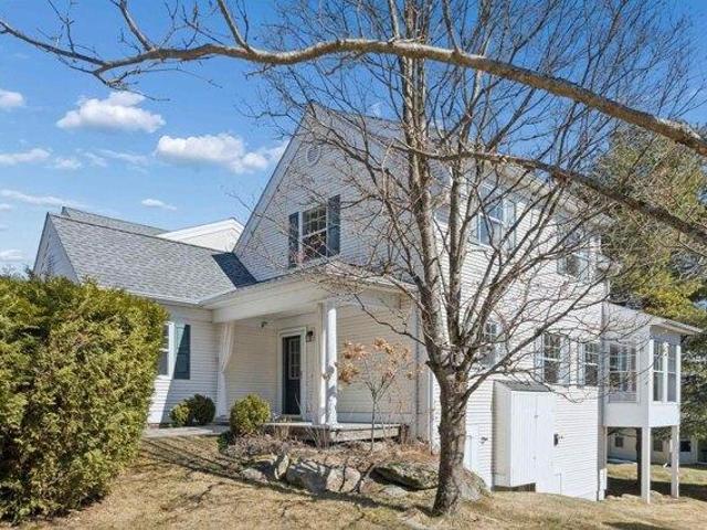 House for sale in New Hampshire