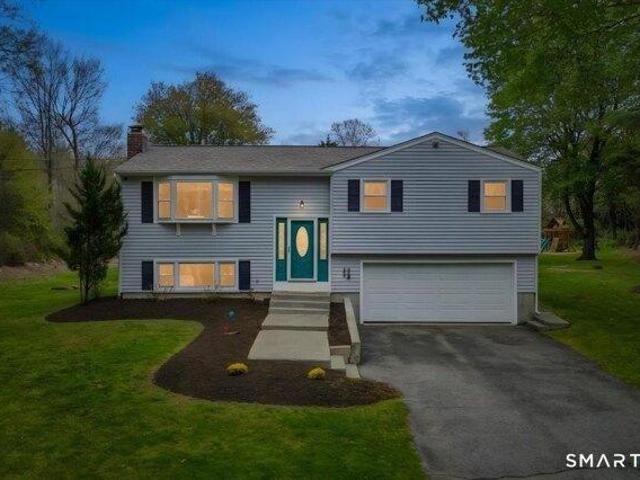 House for sale in Ledyard, Connecticut