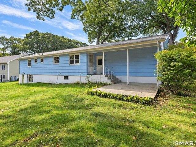 House for sale in Allyn Point, Ledyard