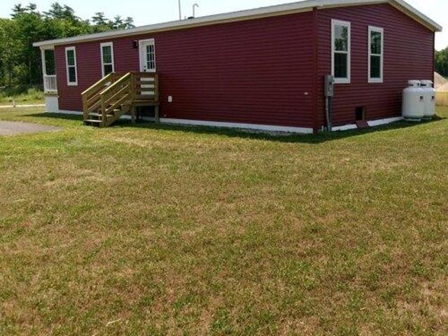 House for sale in Leeds, Maine