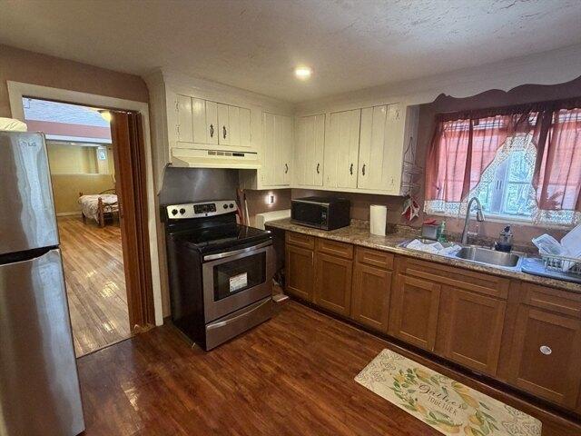 House for sale in Leicester, Massachusetts