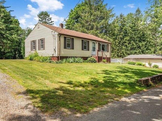 House for sale in Leicester, Massachusetts