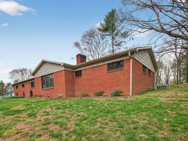 House for sale in Lenoir, North Carolina