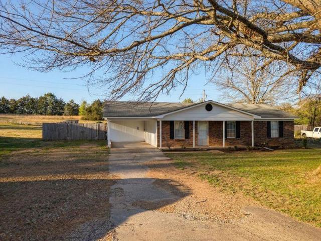 House for sale in Lexington, Alabama