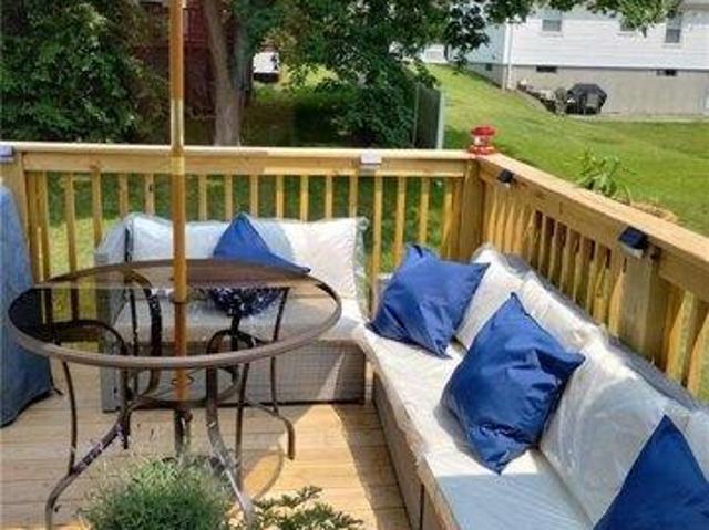 House for sale in Lincoln, Rhode Island