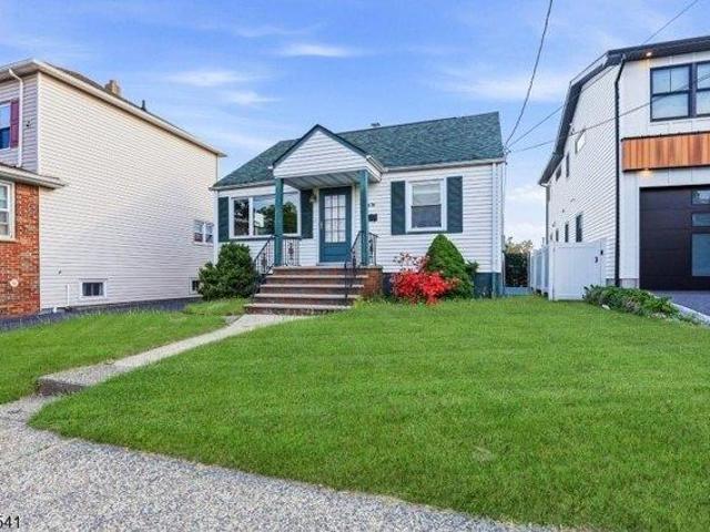 House for sale in Linden, New Jersey