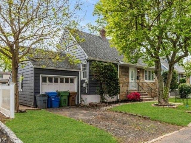 House for sale in Linden, New Jersey