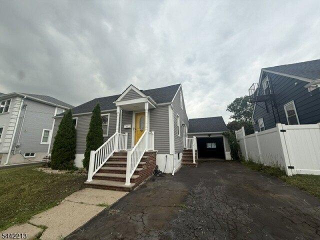 House for sale in Linden, New Jersey