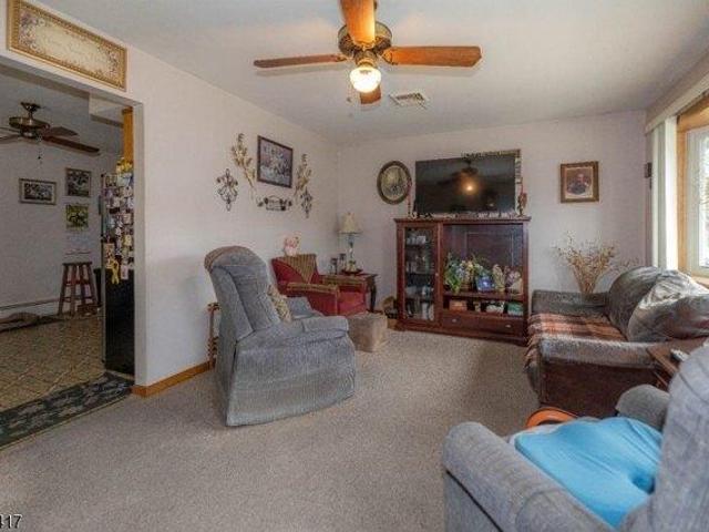 House for sale in Linden, New Jersey