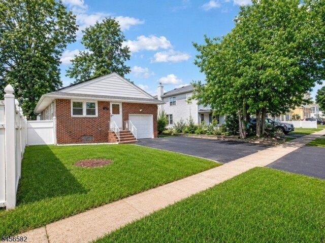 House for sale in Linden, New Jersey