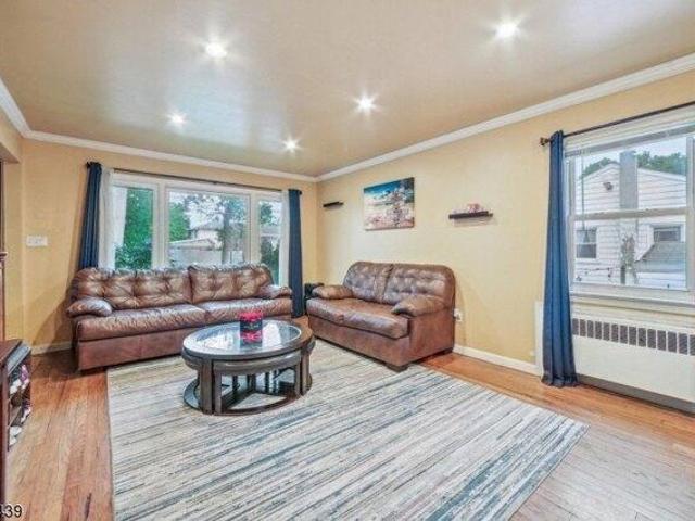 House for sale in Linden, New Jersey