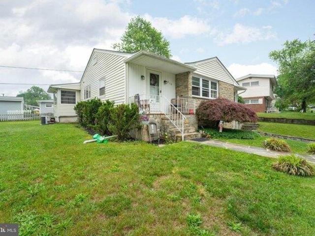 House for sale in Linthicum Heights
