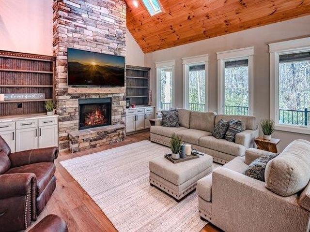 House for sale in Linville, North Carolina