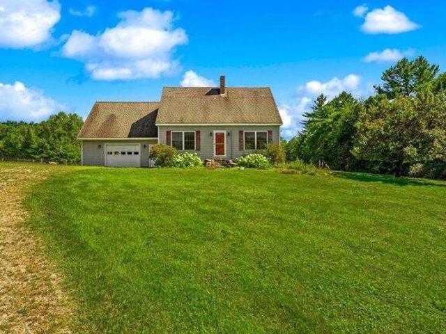 House for sale in New Hampshire