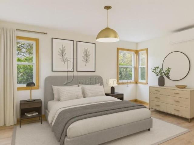 House for sale in Queens, Arverne