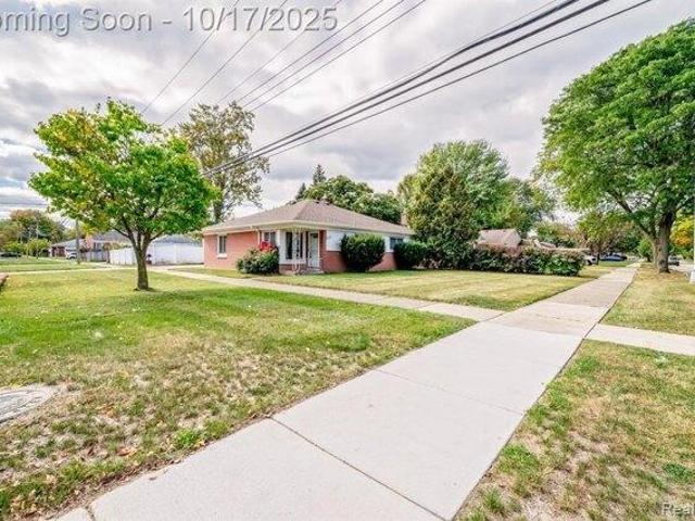 House for sale in Livonia, Michigan