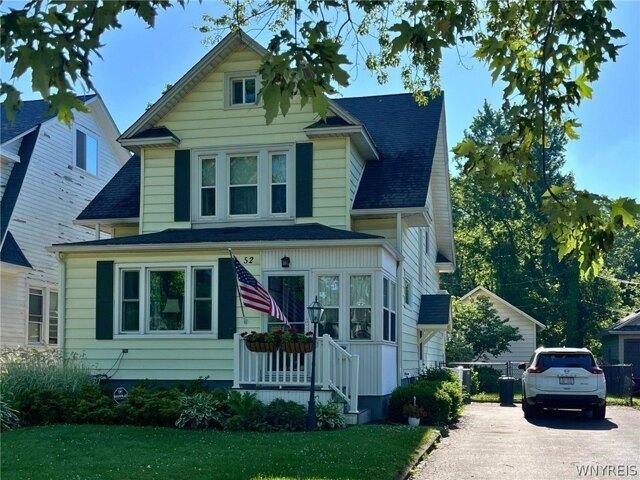 House for sale in Niagara, New York