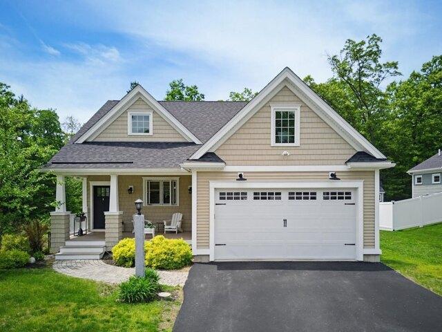House for sale in New Hampshire