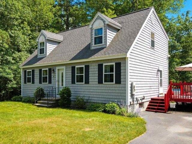 House for sale in New Hampshire