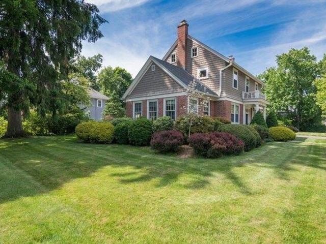 House for sale in Hampden, Massachusetts