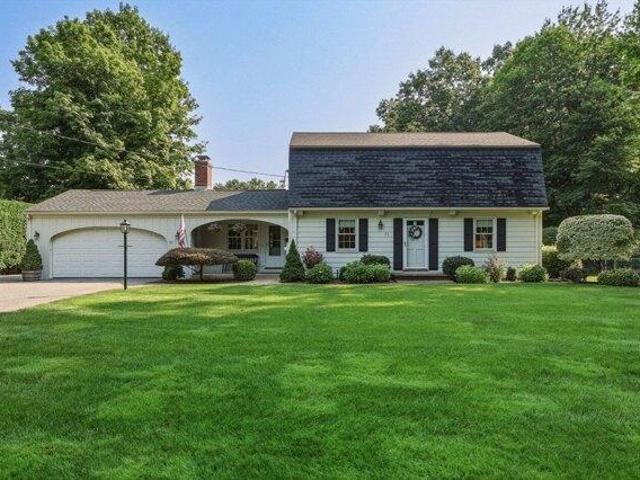 House for sale in Hampden, Massachusetts