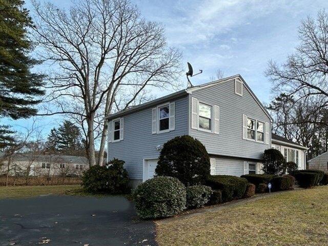 House for sale in Hampden, Massachusetts