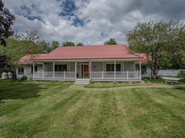 House for sale in New Hampshire