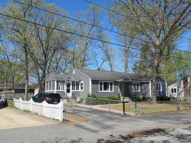 House for sale in Lowell, Massachusetts